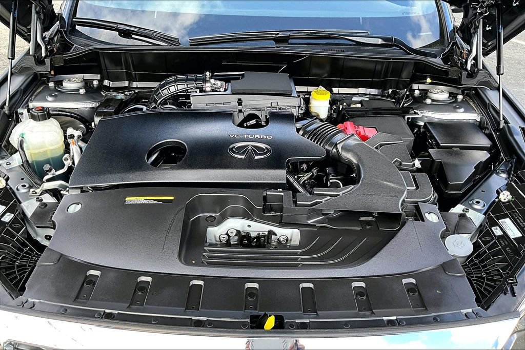 Certified 2025 INFINITI QX55 Luxe w/ Cargo Package image 15