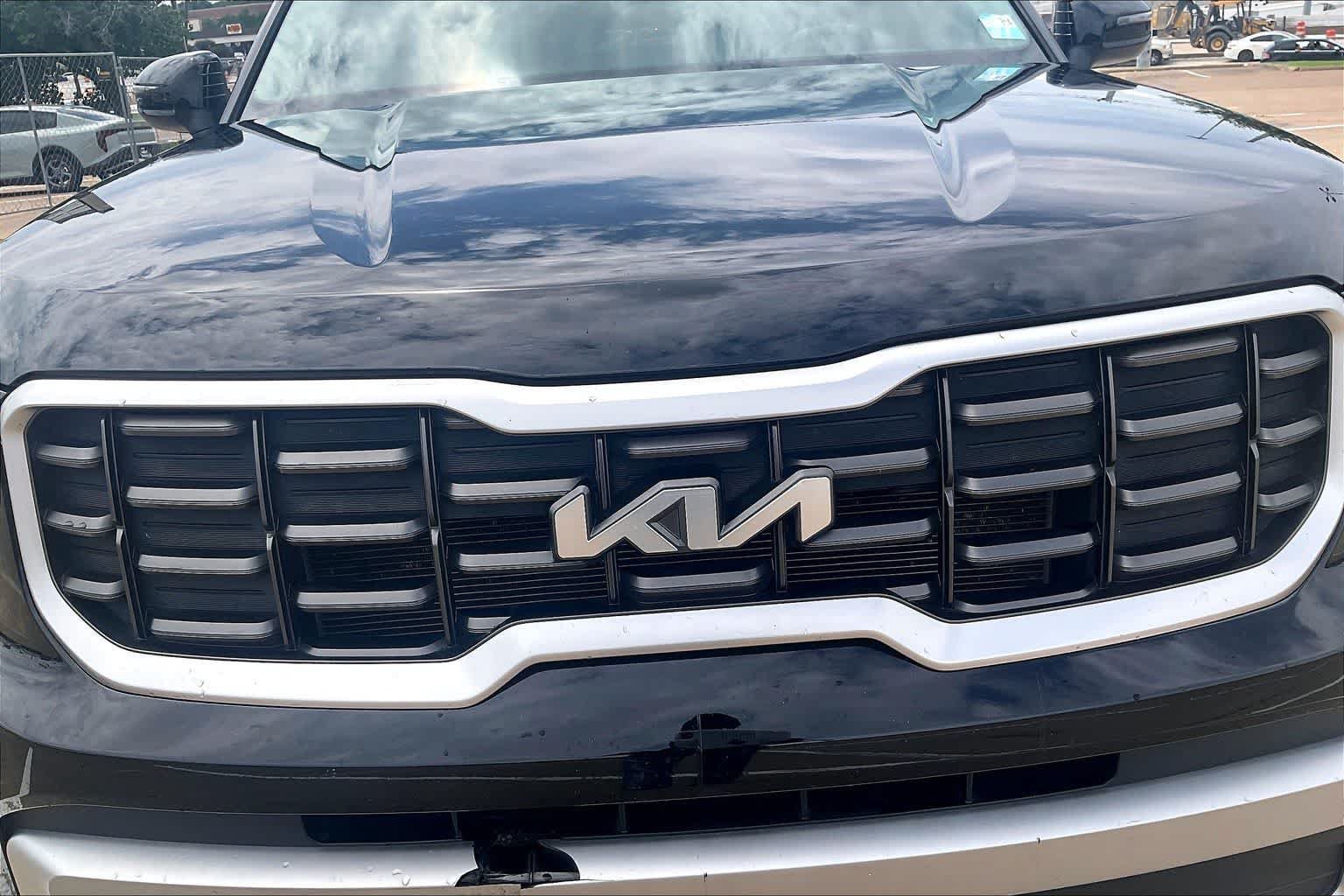 Used 2023 Kia Telluride S FWD image 30