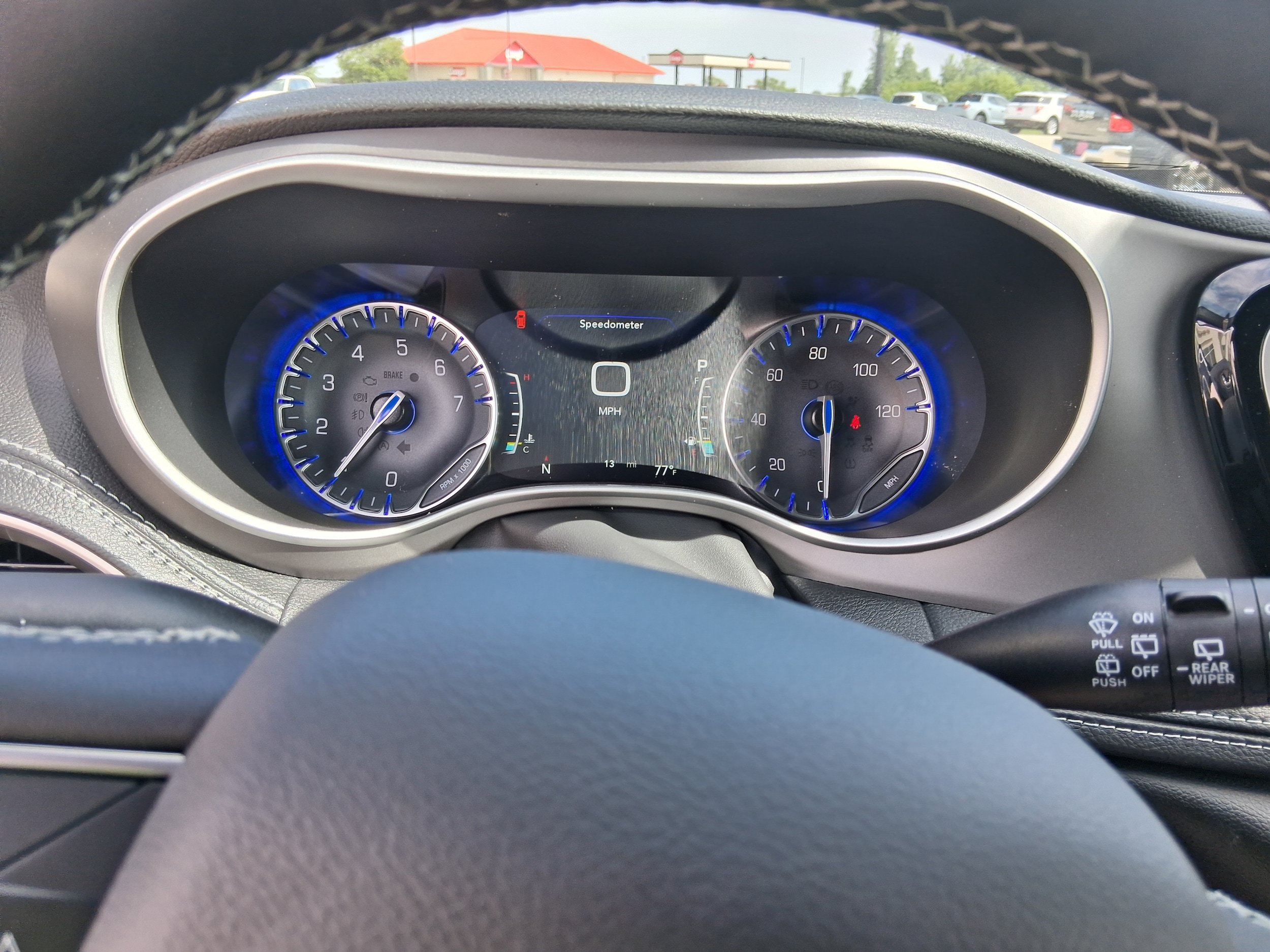 New 2027 Chrysler Pacifica Select FWD image 11