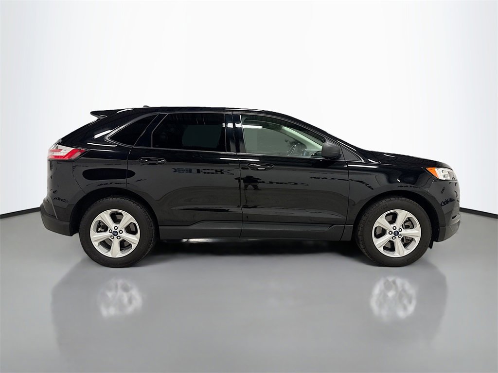 Used 2022 Ford Edge SE image 8