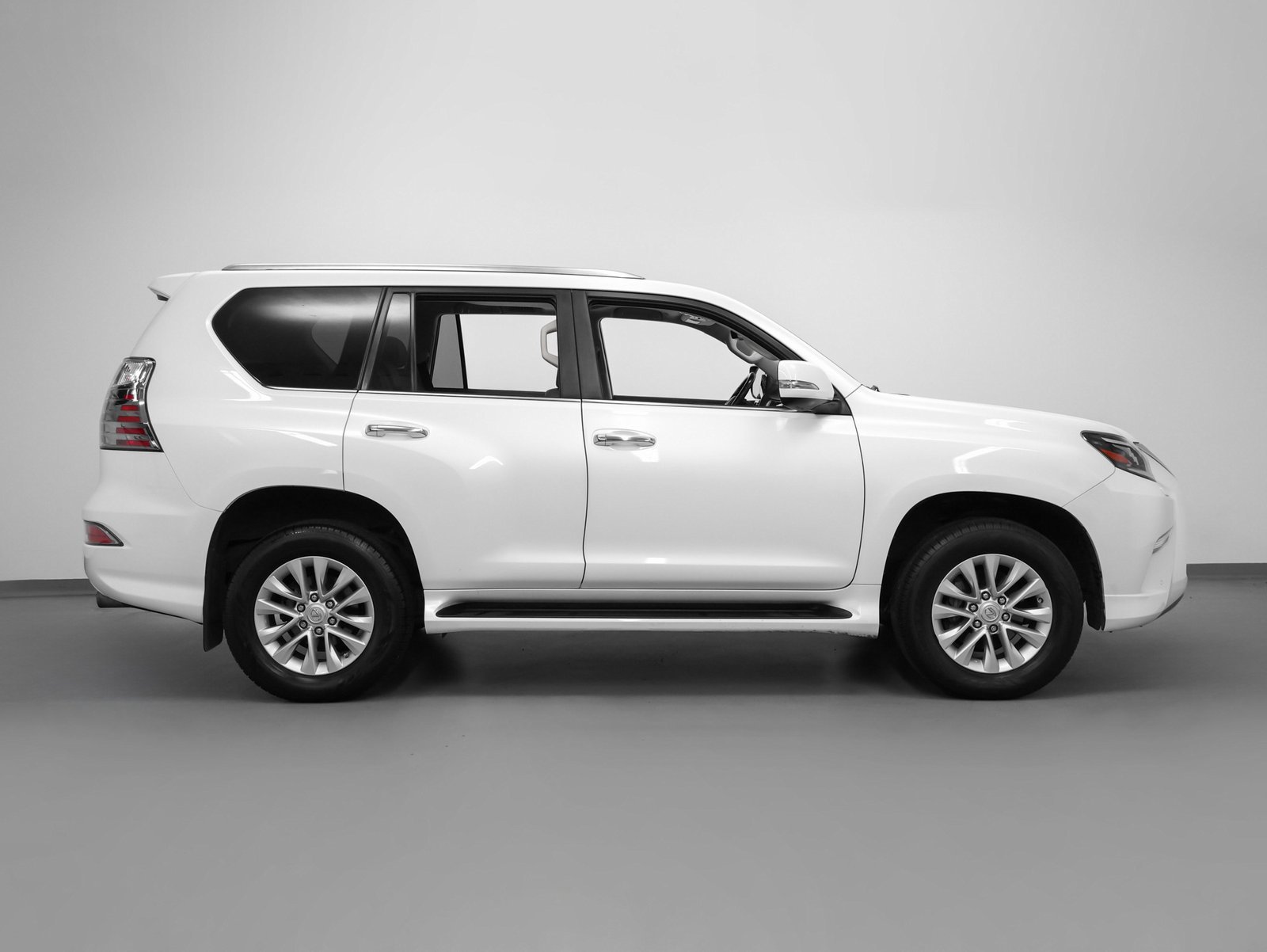 Used 2022 Lexus GX 460 Premium w/ Premium Package image 11