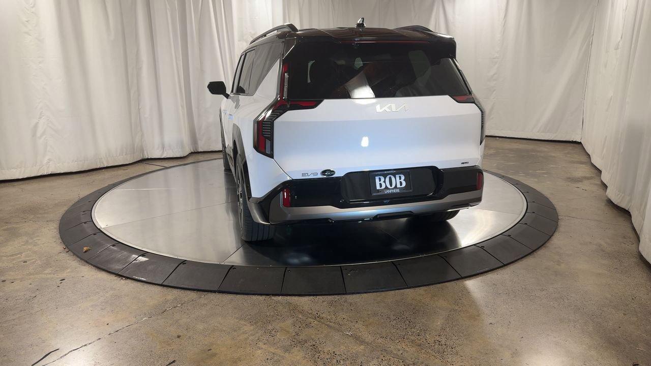 New 2026 Kia EV9 GT-Line image 7