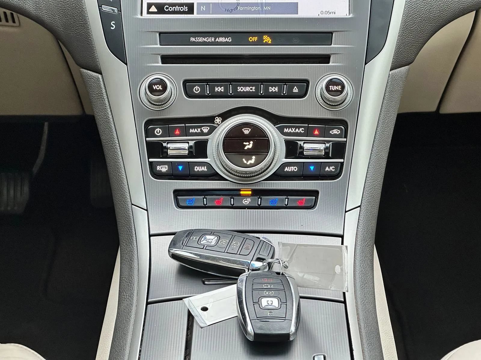 Used 2018 Lincoln MKZ Reserve w/ Climate Package AWD/4WD image 15