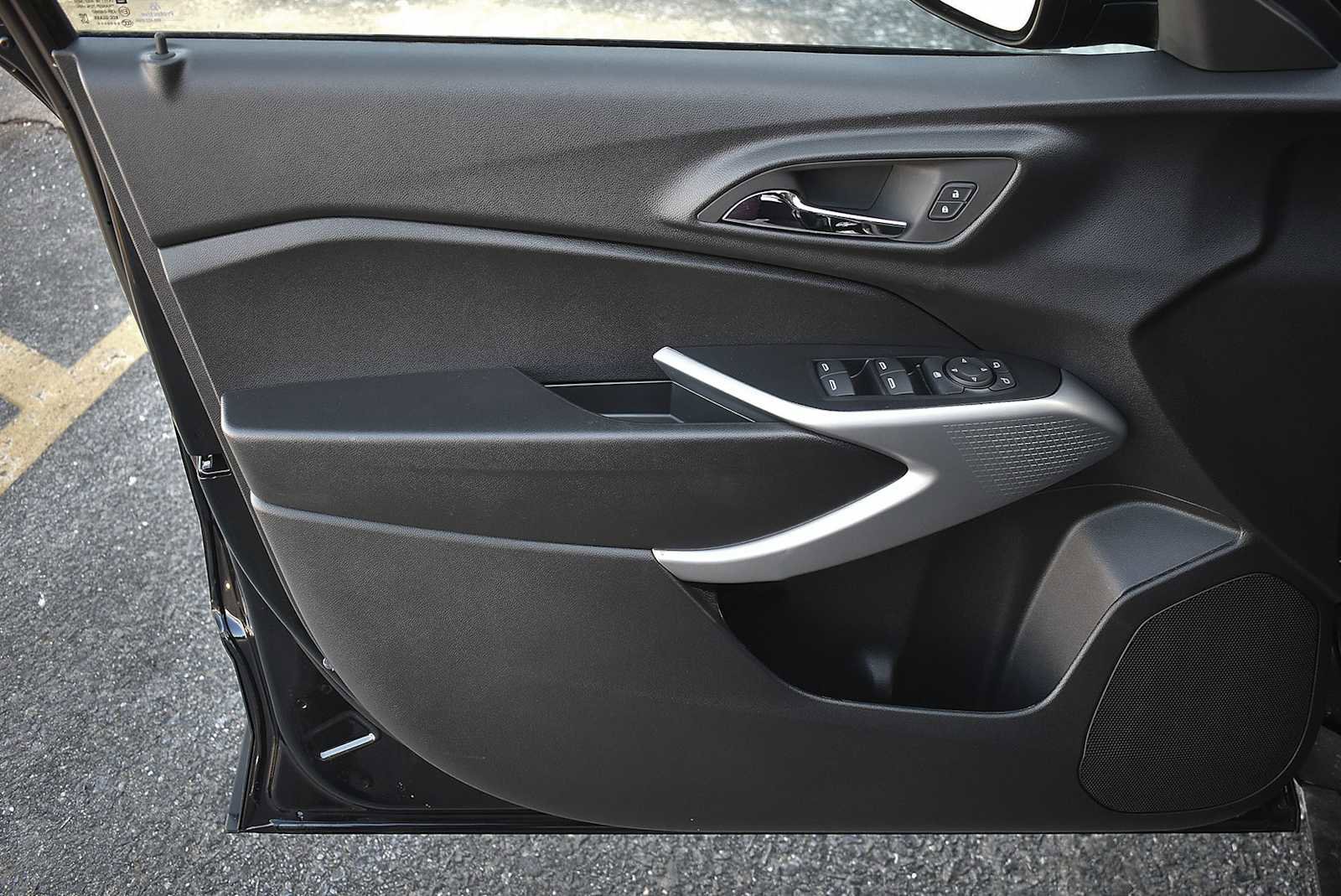 New 2026 Chevrolet Trax LS w/ LS Convenience Package image 22