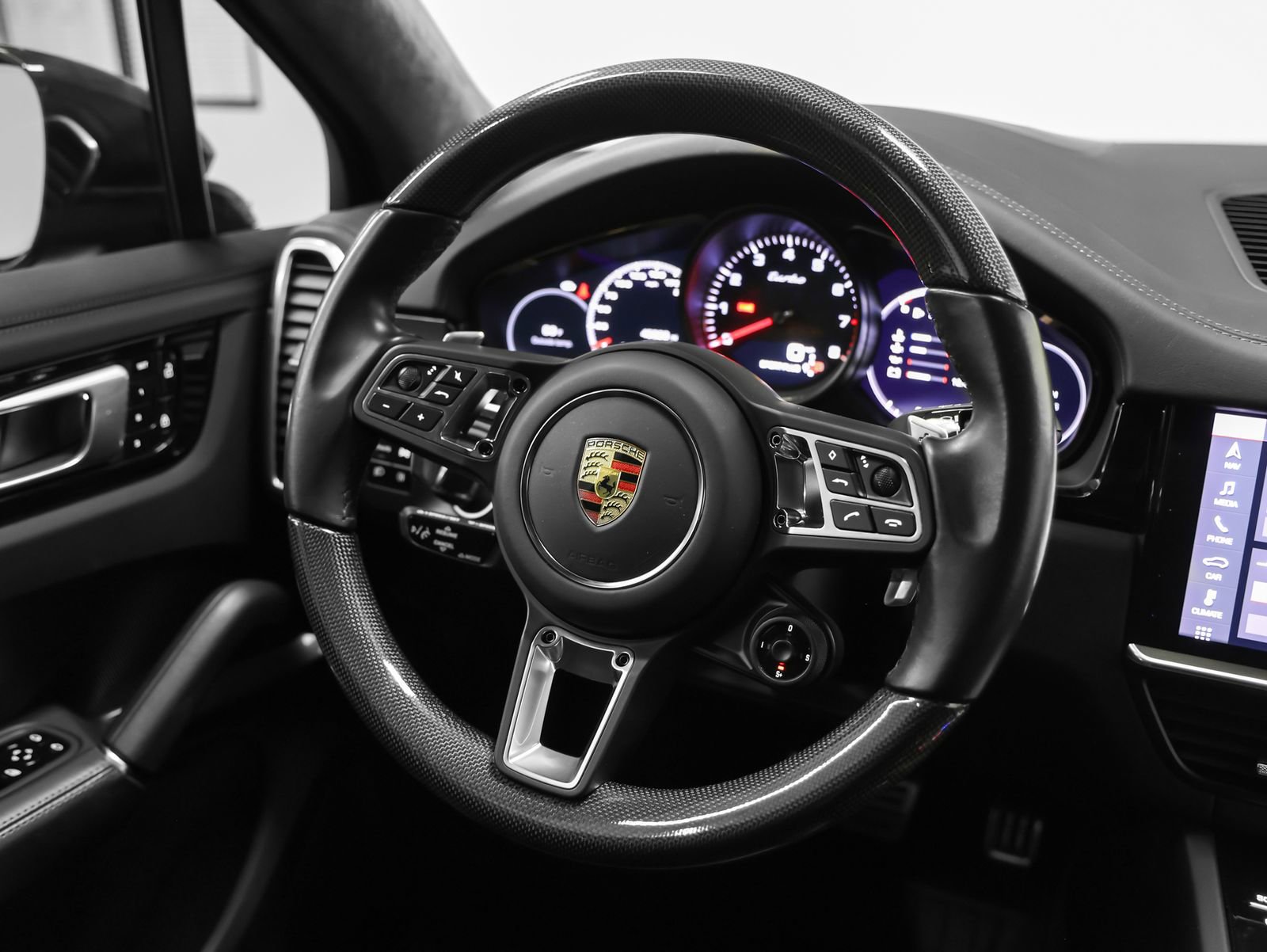 Certified 2021 Porsche Cayenne Turbo image 37