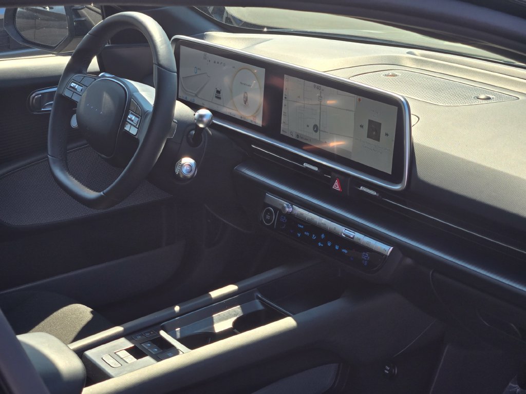 Certified 2023 Hyundai Ioniq 6 SE RWD image 13