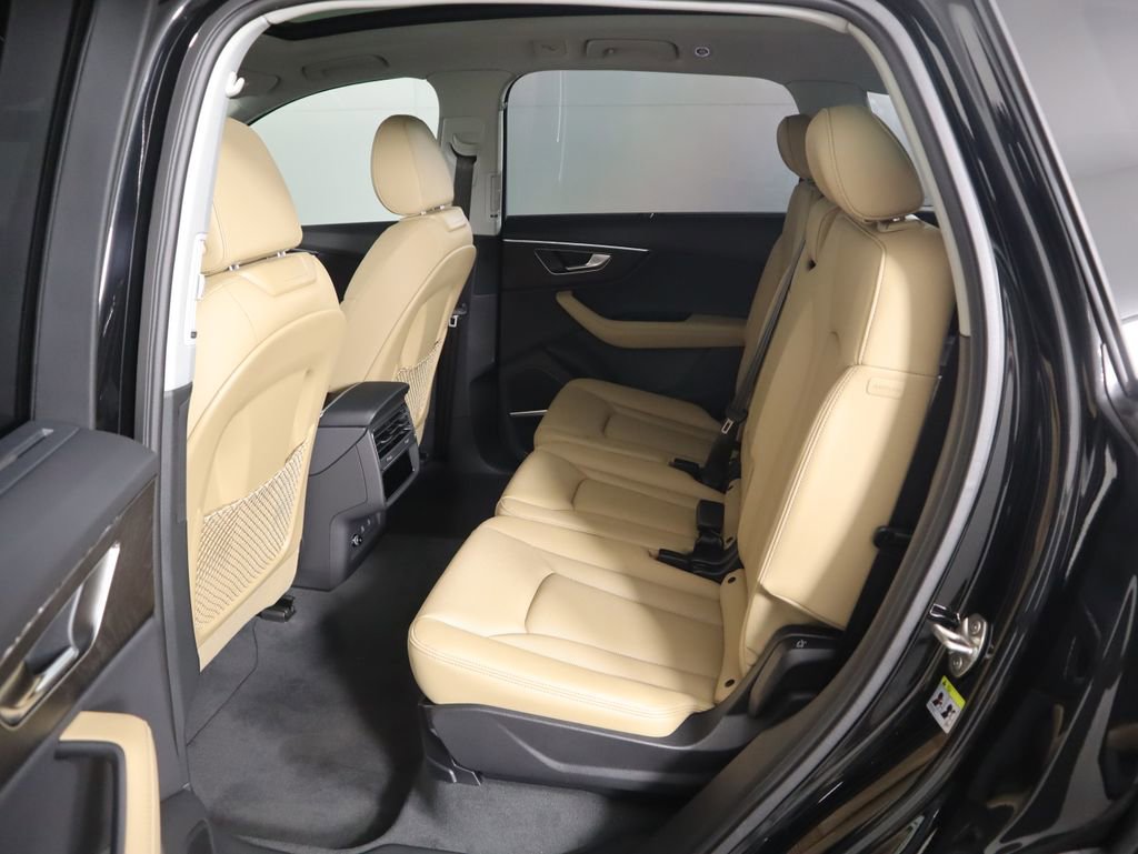 New 2025 Audi Q7 3.0T Premium Plus image 23