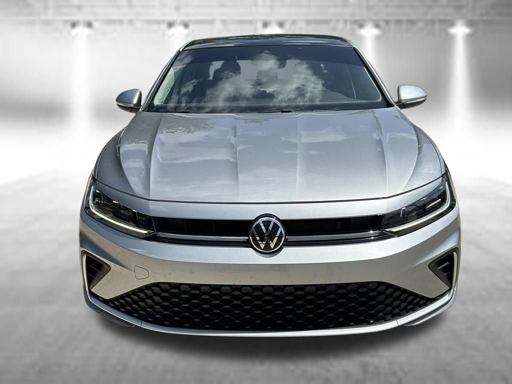 Used 2025 Volkswagen Jetta SEL FWD image 8