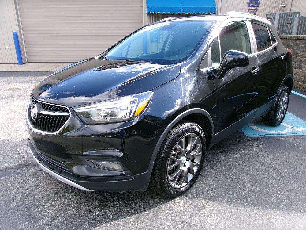 Used 2020 Buick Encore Sport Touring w/ Safety Package AWD/4WD image 1
