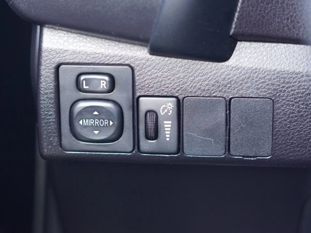 Used 2019 Toyota Corolla L w/ Carpet Mat Package (TMS) image 15