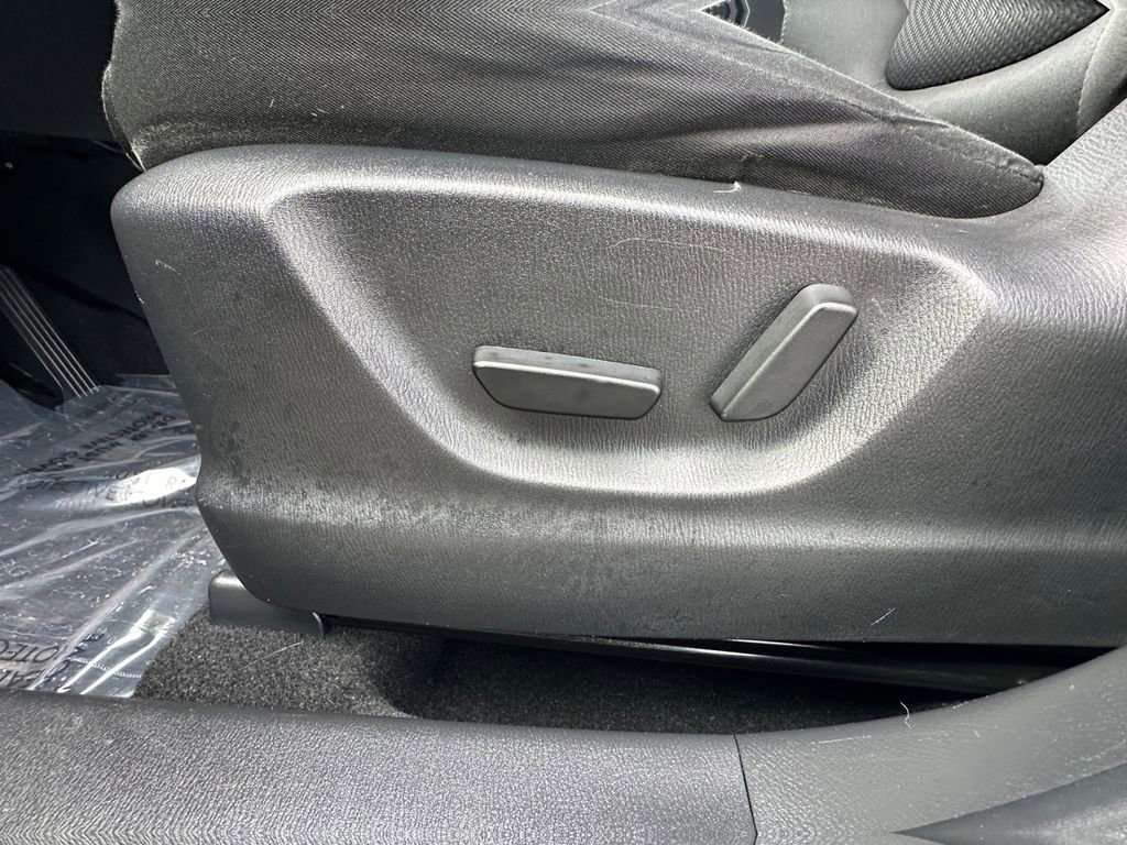 Used 2016 MAZDA CX-5 Touring image 17