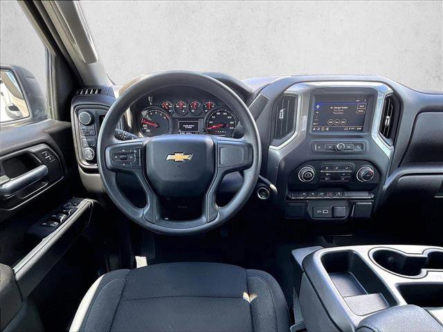 Used 2024 Chevrolet Silverado 1500 Custom image 7