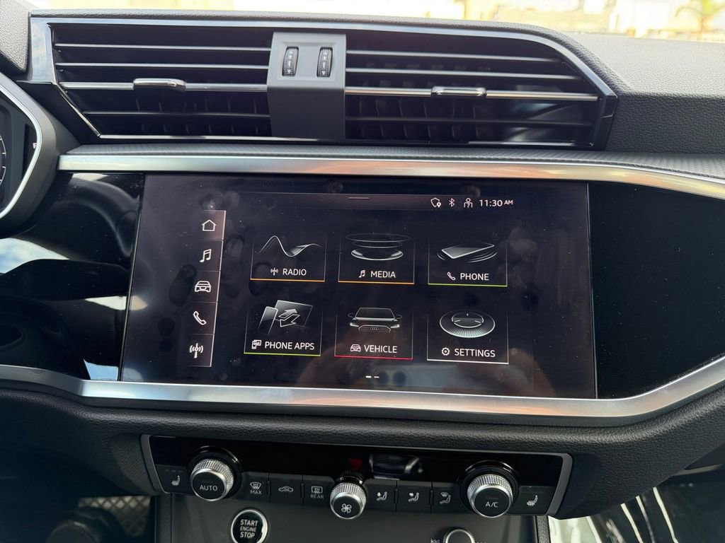 Used 2022 Audi Q3 2.0T Premium image 19