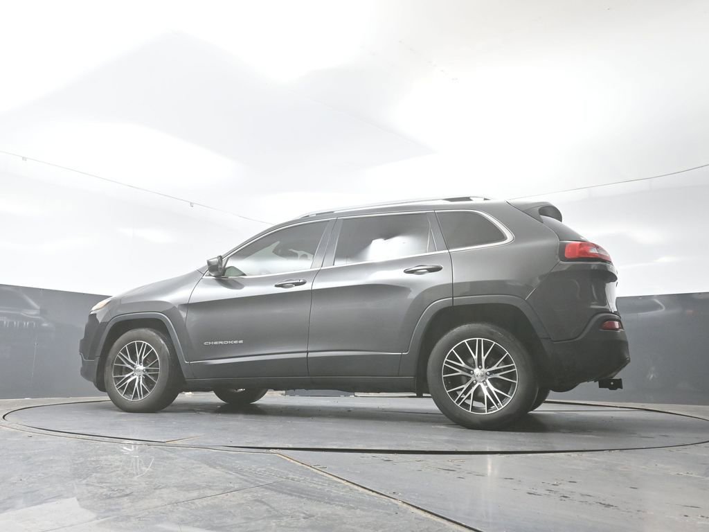 Used 2016 Jeep Cherokee Latitude image 50