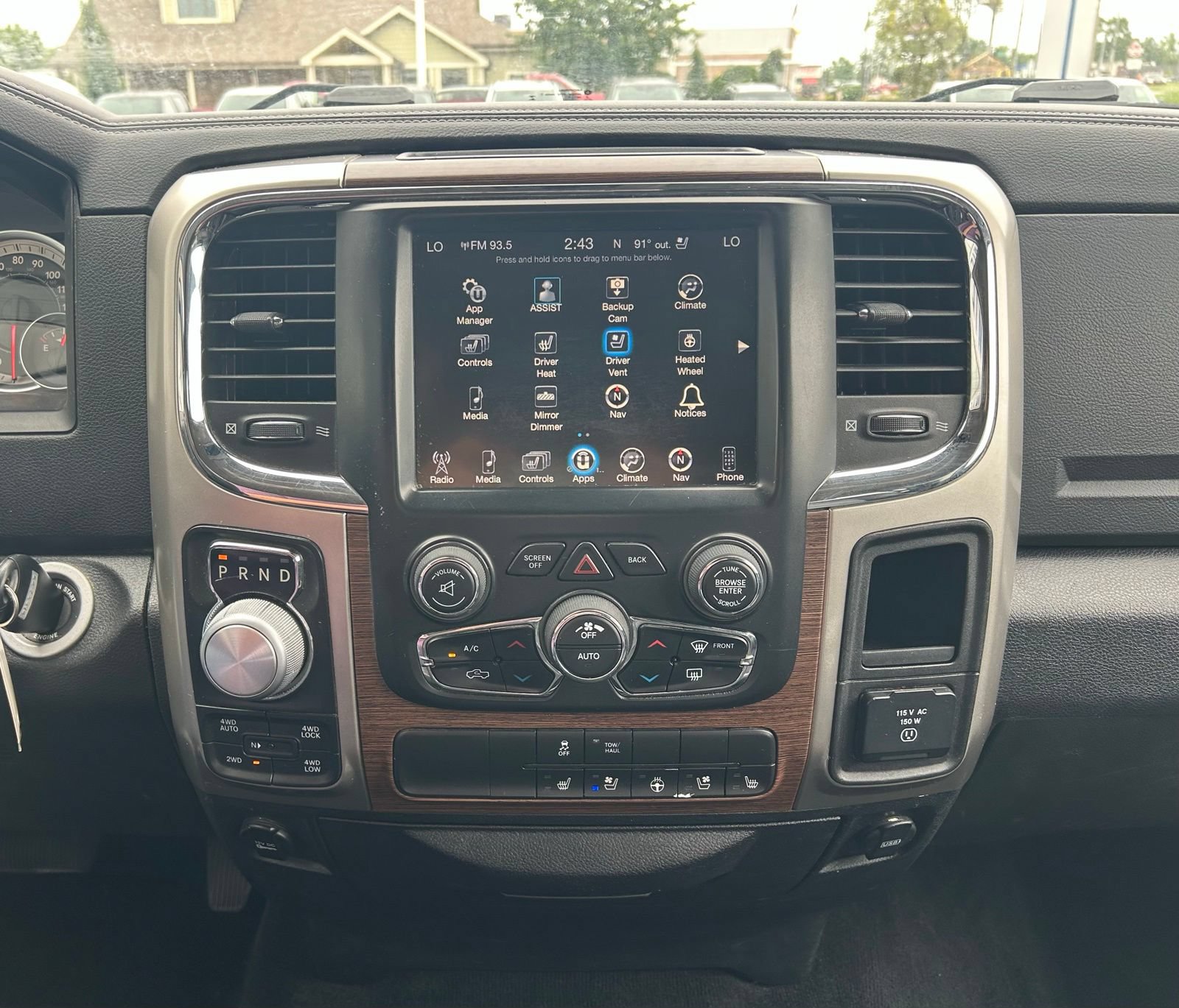 Used 2017 RAM 1500 Laramie AWD/4WD image 16