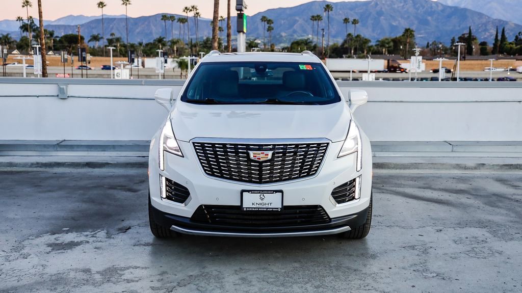 Used 2024 Cadillac XT5 Premium Luxury image 3