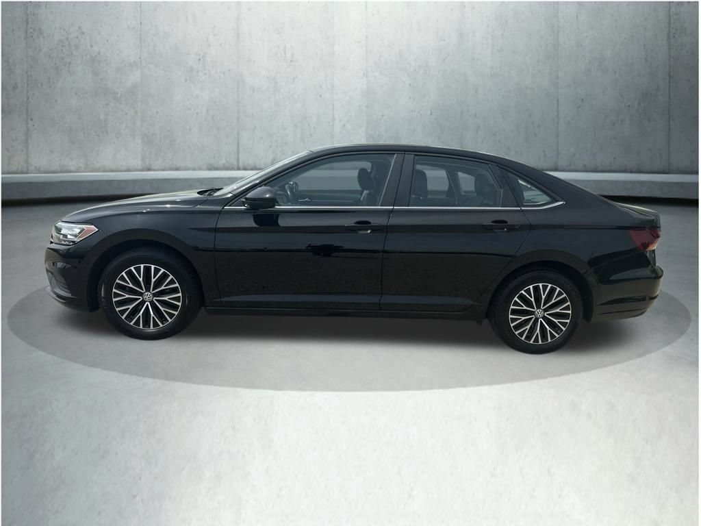 Used 2019 Volkswagen Jetta SE FWD image 2