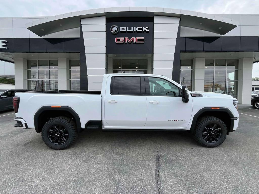 New 2026 GMC Sierra 2500 AT4 image 2