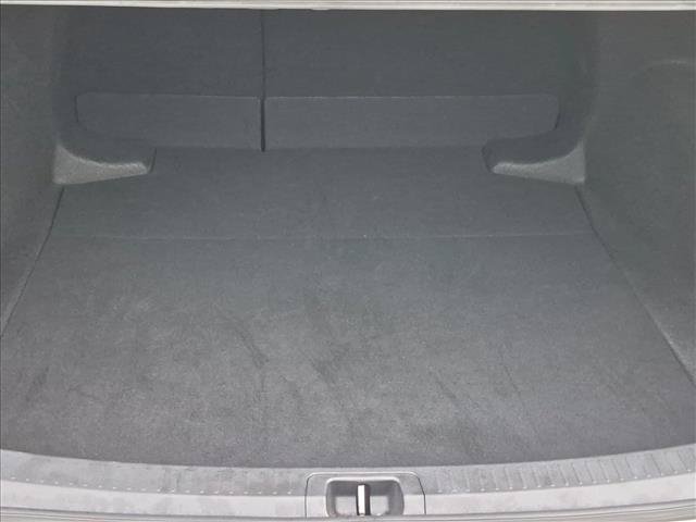 Used 2022 Toyota Corolla SE FWD image 6