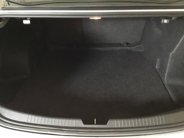 Used 2021 Chevrolet Malibu LT FWD image 38
