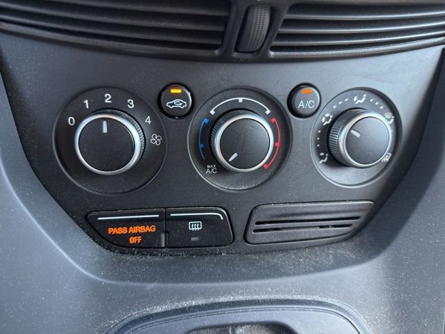 Used 2015 Ford Escape SE image 28