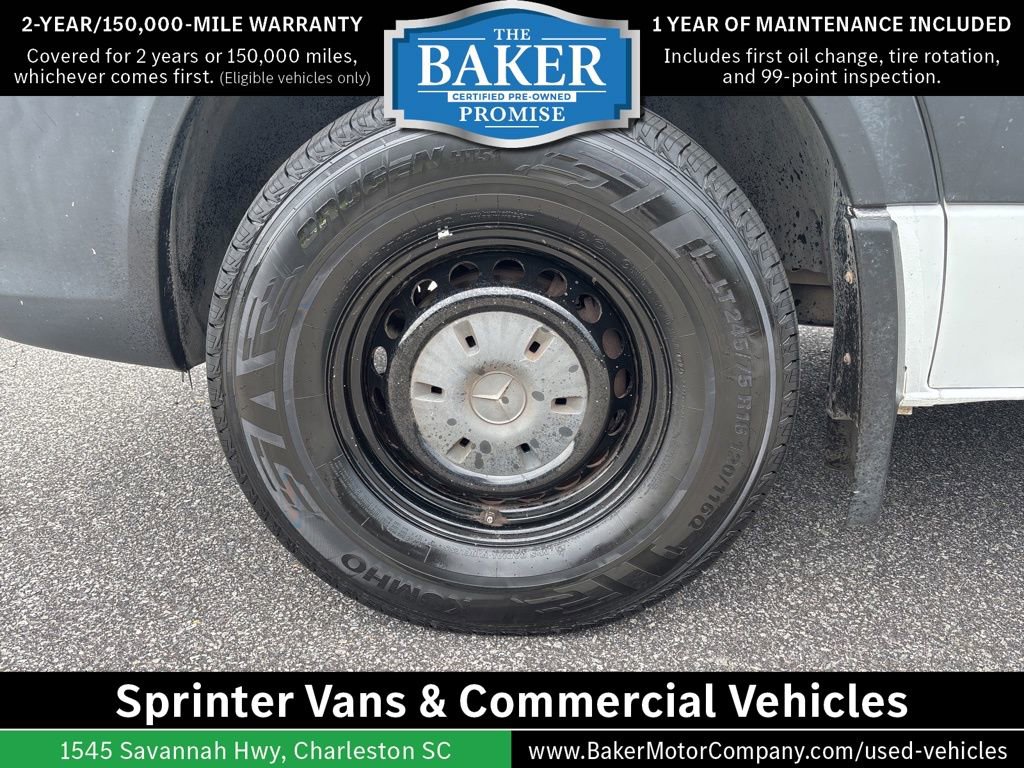 Used 2016 Mercedes-Benz Sprinter 2500 image 12