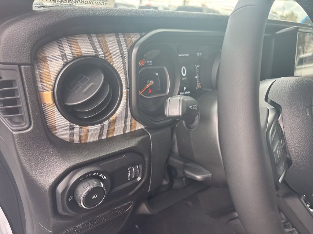 New 2026 Jeep Wrangler Unlimited Sport image 13