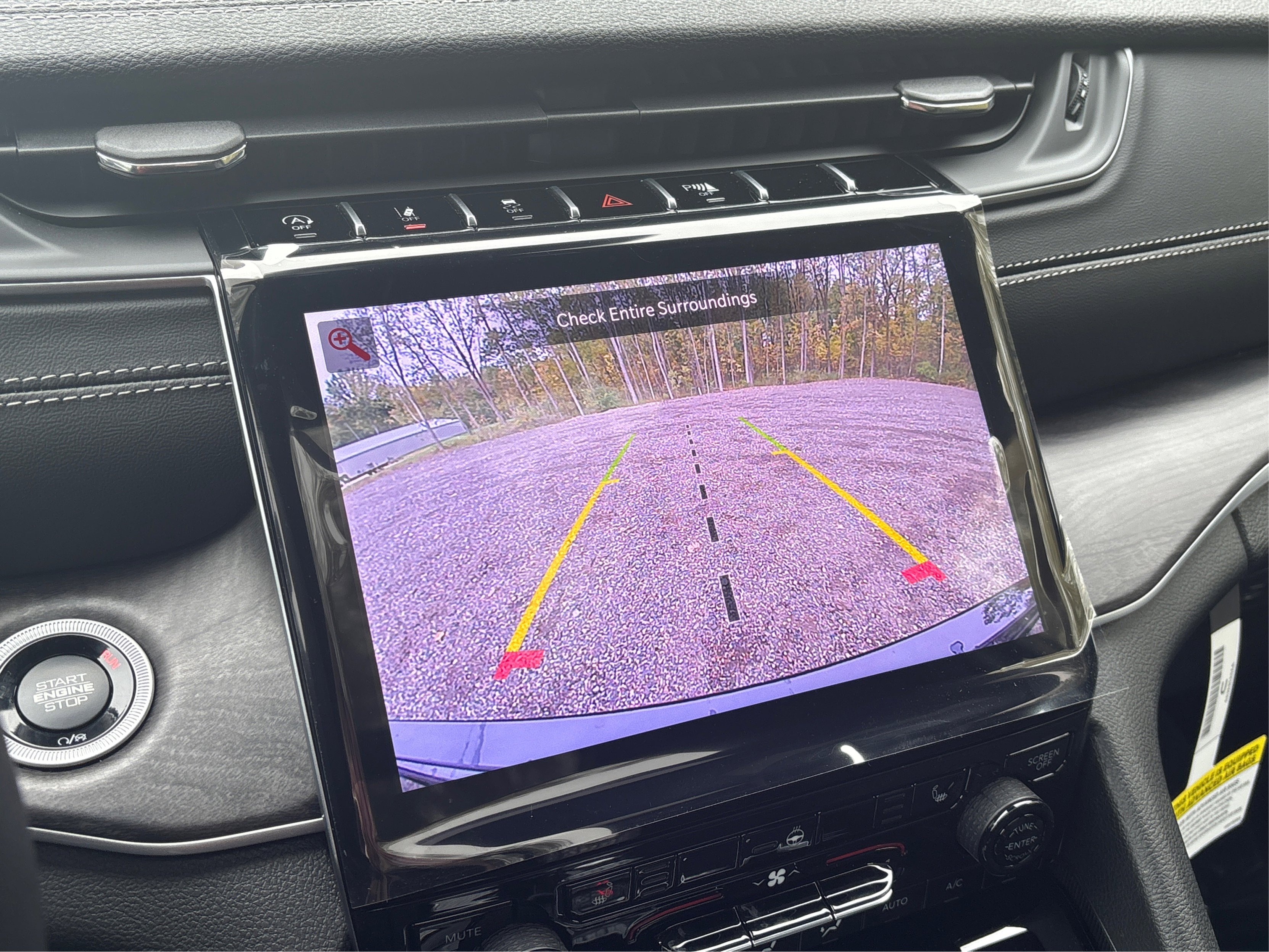 New 2025 Jeep Grand Cherokee Limited image 45