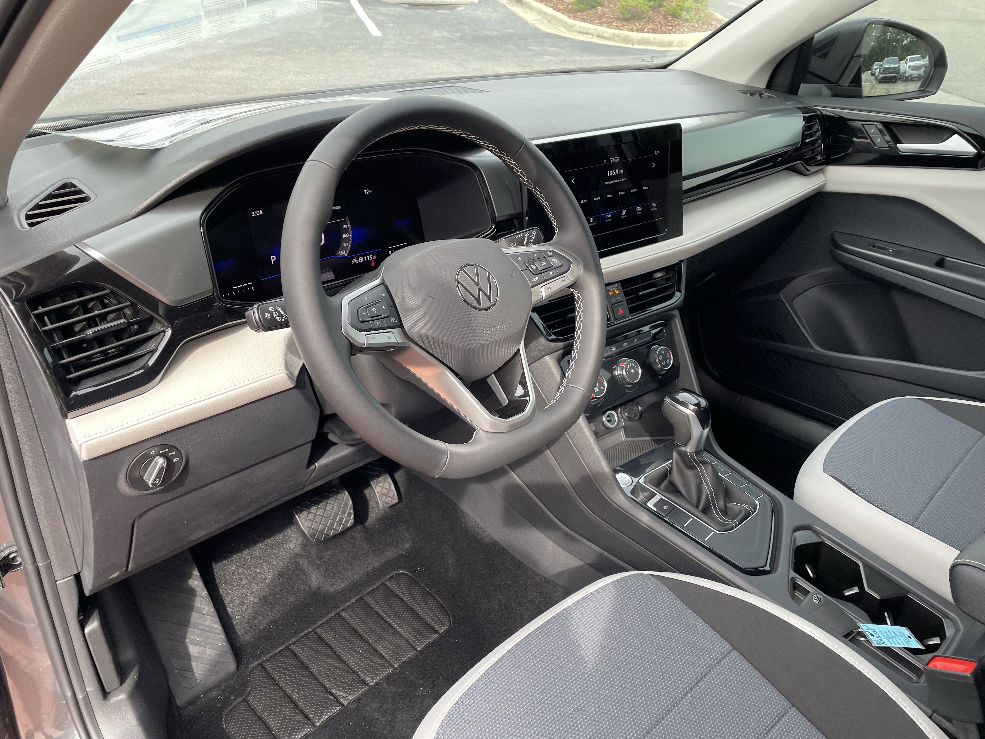 New 2026 Volkswagen Taos S FWD image 15