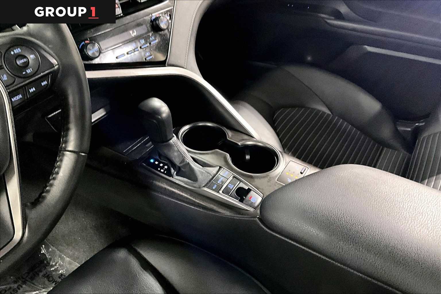 Used 2024 Toyota Camry SE w/ Cold Weather Package AWD/4WD image 17