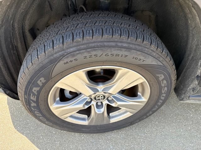 Certified 2024 Toyota RAV4 XLE AWD/4WD image 2