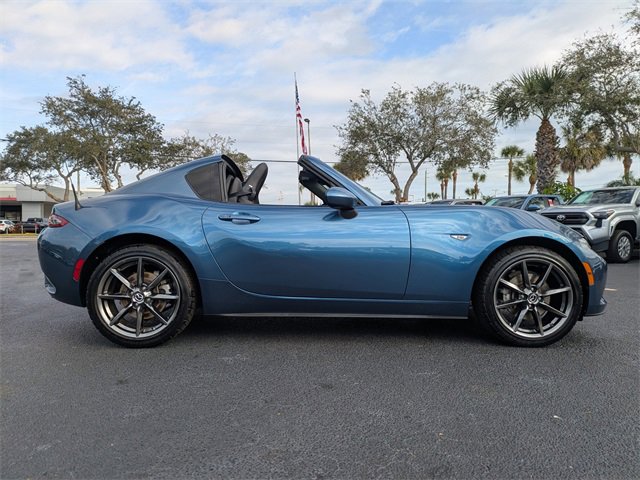 Used 2019 MAZDA MX-5 Miata RF Grand Touring image 3