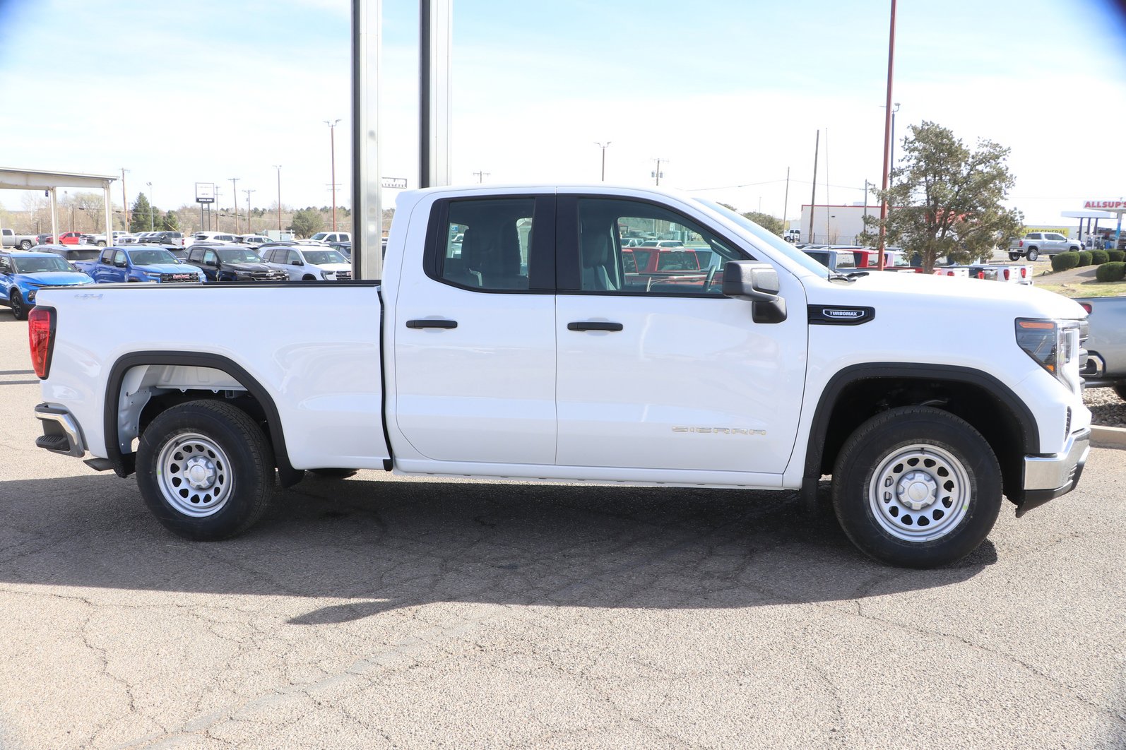 New 2026 GMC Sierra 1500 Pro w/ Trailering Package image 8