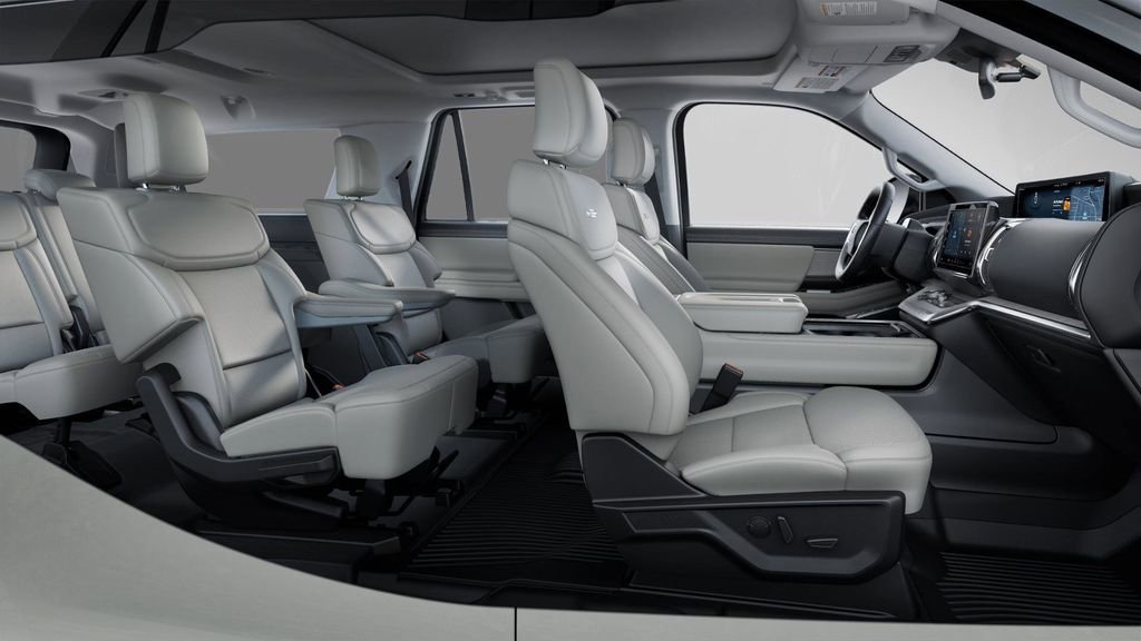 New 2025 Ford Expedition Max Platinum w/ Driver's Package image 6