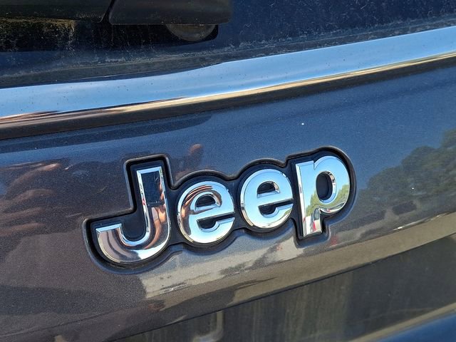 Used 2023 Jeep Compass Latitude AWD/4WD image 22