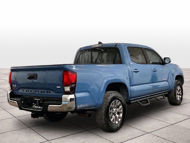 Used 2019 Toyota Tacoma SR5 AWD/4WD image 12