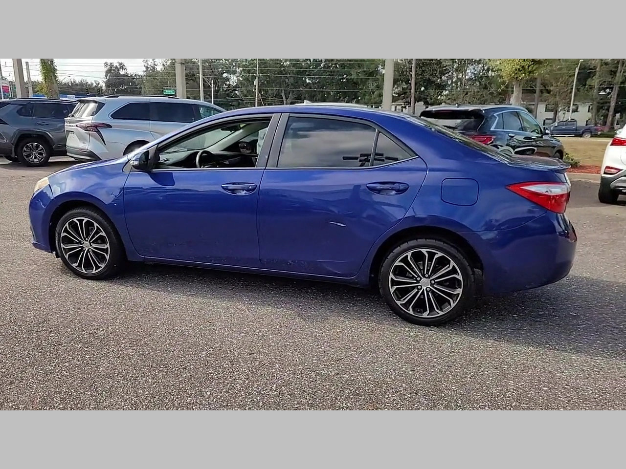 Used 2015 Toyota Corolla S image 16