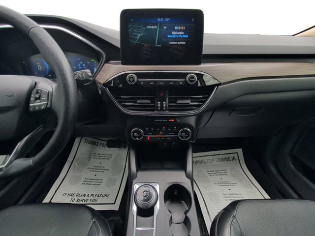 Used 2020 Ford Escape Titanium image 11