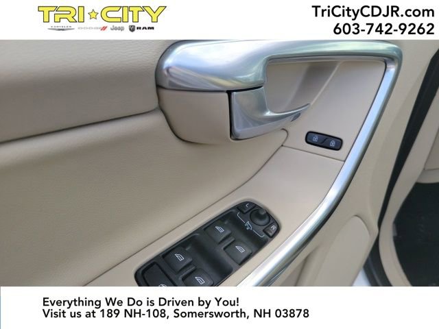 Used 2015 Volvo XC60 T5 image 13