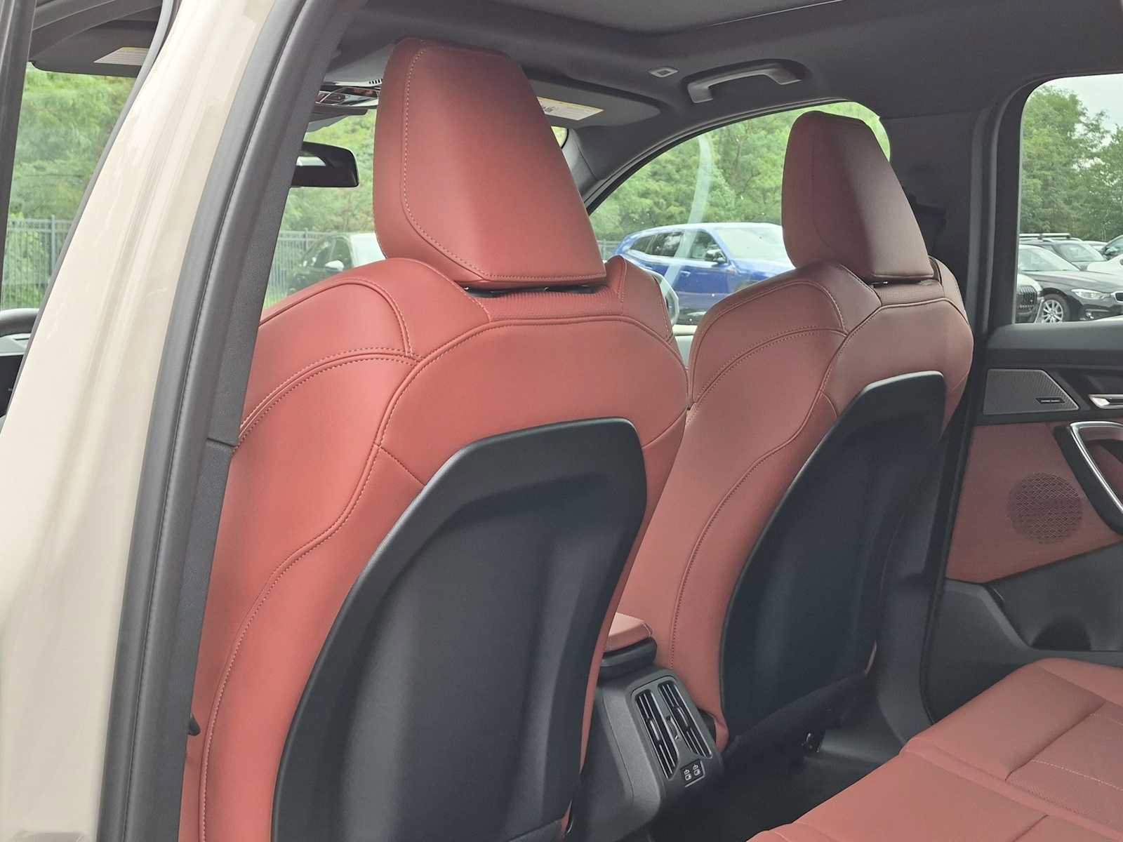 New 2026 BMW X1 xDrive28i w/ Technology Package AWD/4WD image 19