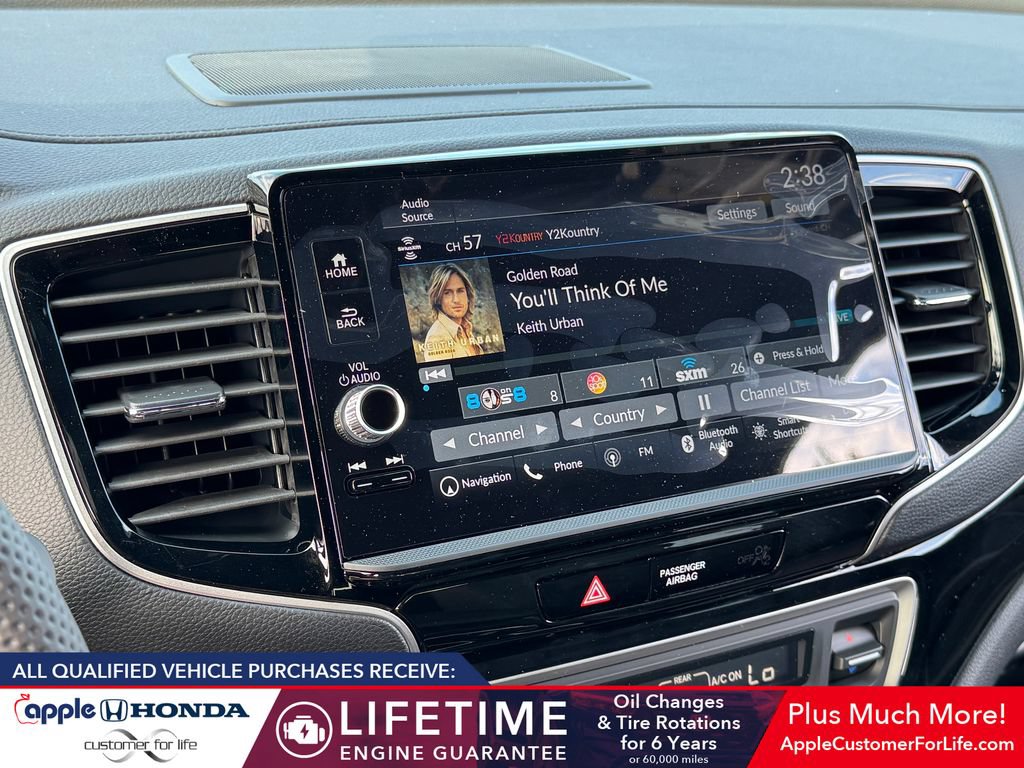 New 2026 Honda Ridgeline Black Edition image 9