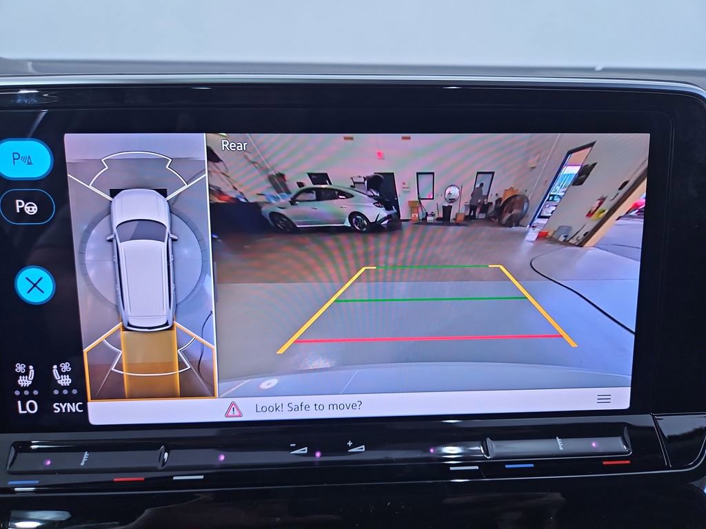 New 2026 Volkswagen Atlas SEL Premium R-Line image 20