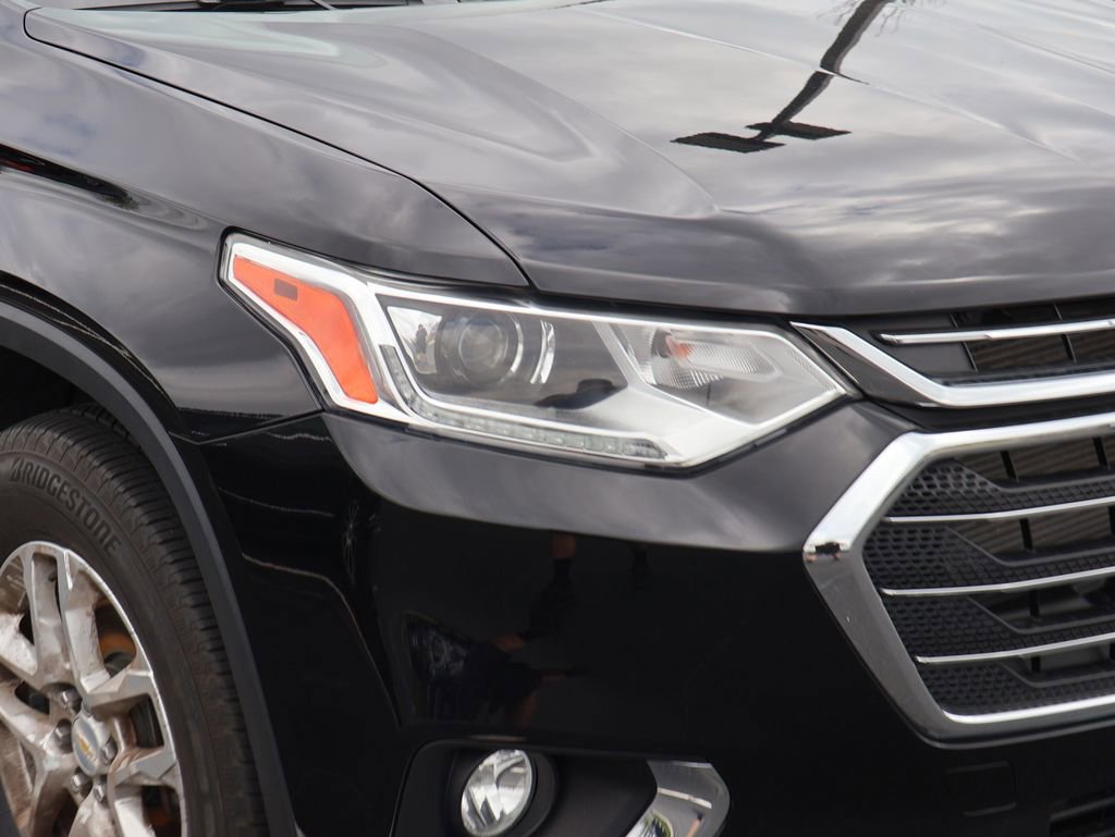 Used 2020 Chevrolet Traverse LT image 6