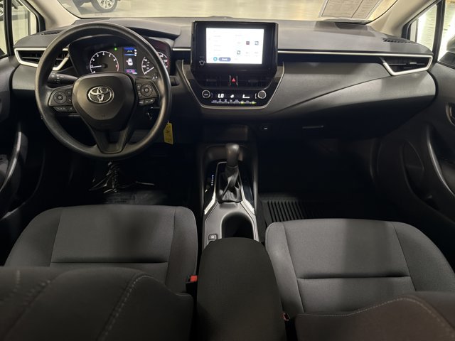 Used 2025 Toyota Corolla LE FWD image 25