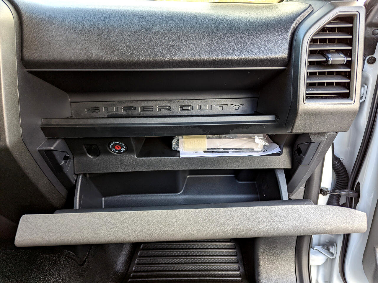 Used 2022 Ford F250 XL w/ Power Equipment Group image 30