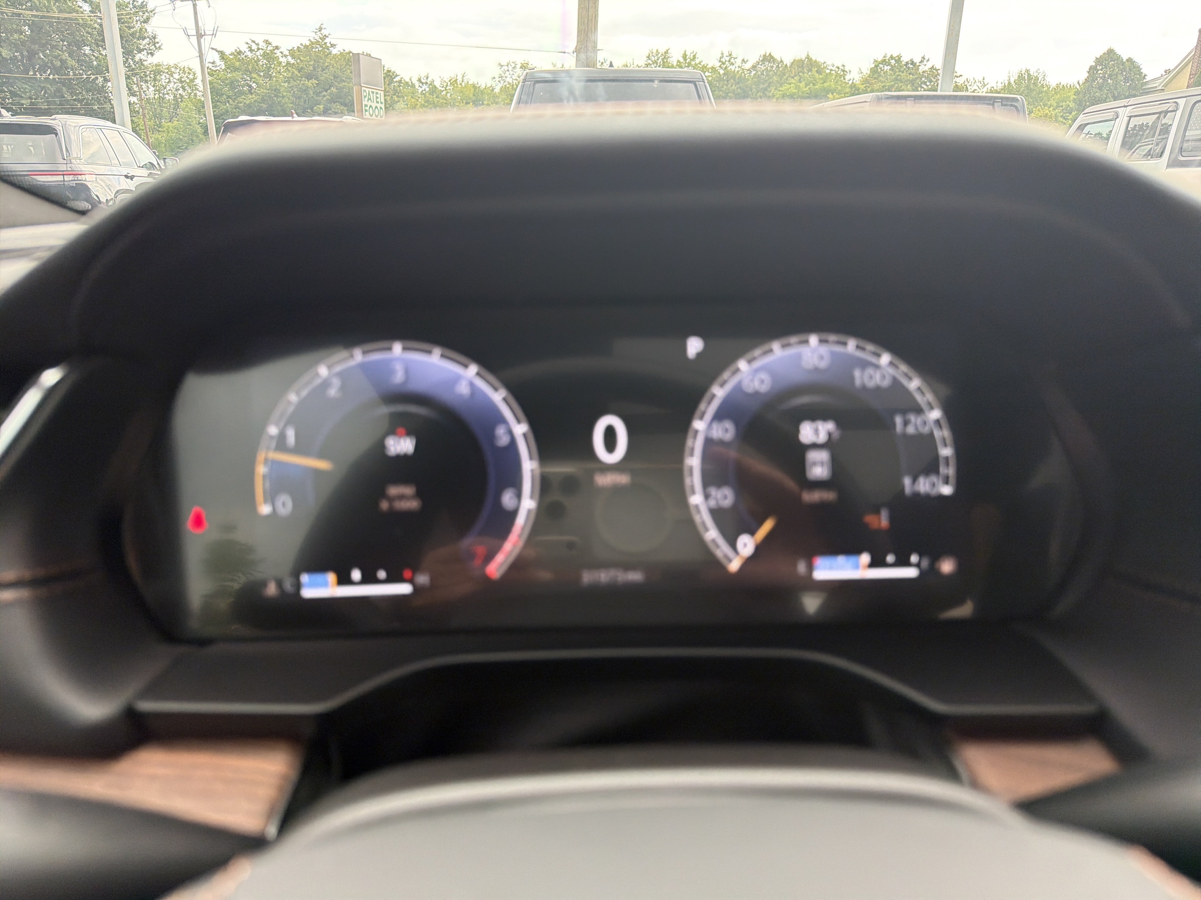 Certified 2025 Jeep Grand Cherokee Summit w/ Luxury Tech Group V AWD/4WD image 32