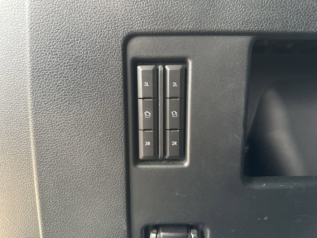 Used 2021 Lincoln Navigator Reserve AWD/4WD image 34