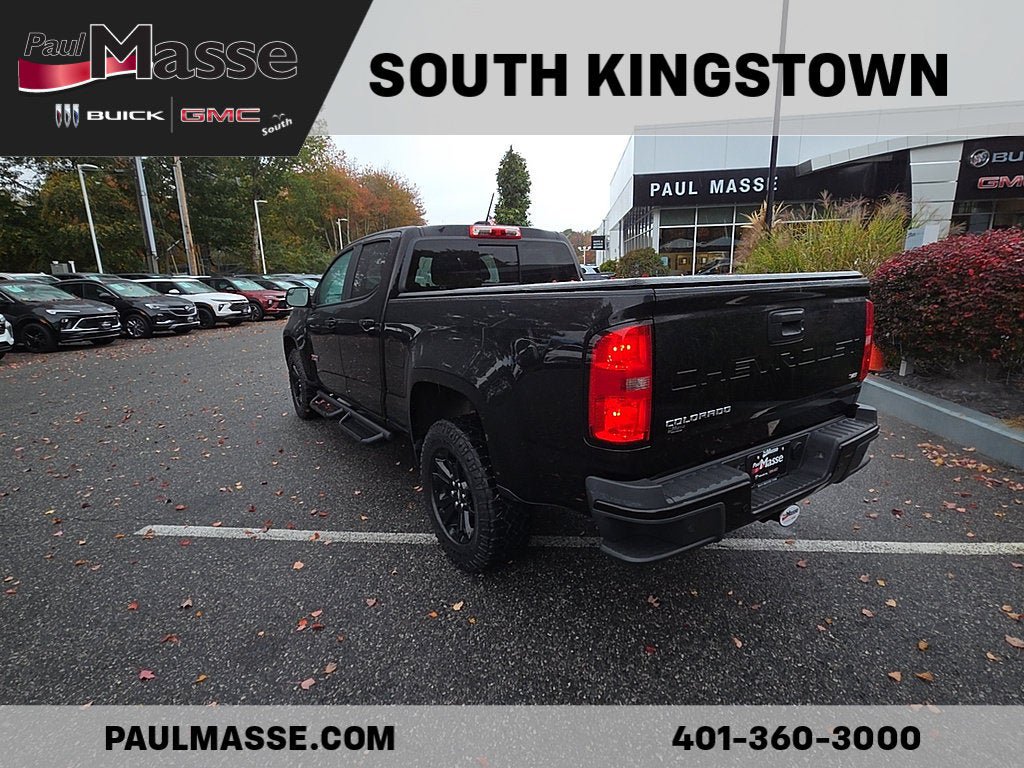 Used 2022 Chevrolet Colorado Z71 w/ Z71 Midnight Edition AWD/4WD image 7