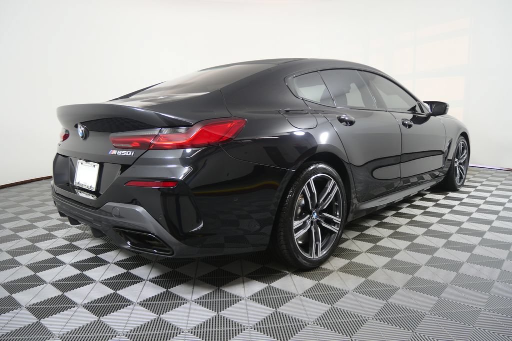 Used 2025 BMW M850i xDrive w/ M Sport Professional Package AWD/4WD image 3