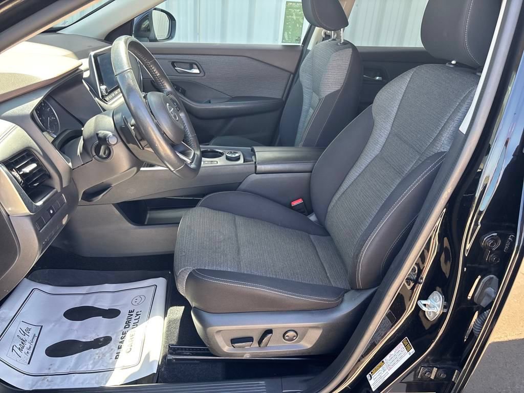Used 2021 Nissan Rogue SV AWD/4WD image 8